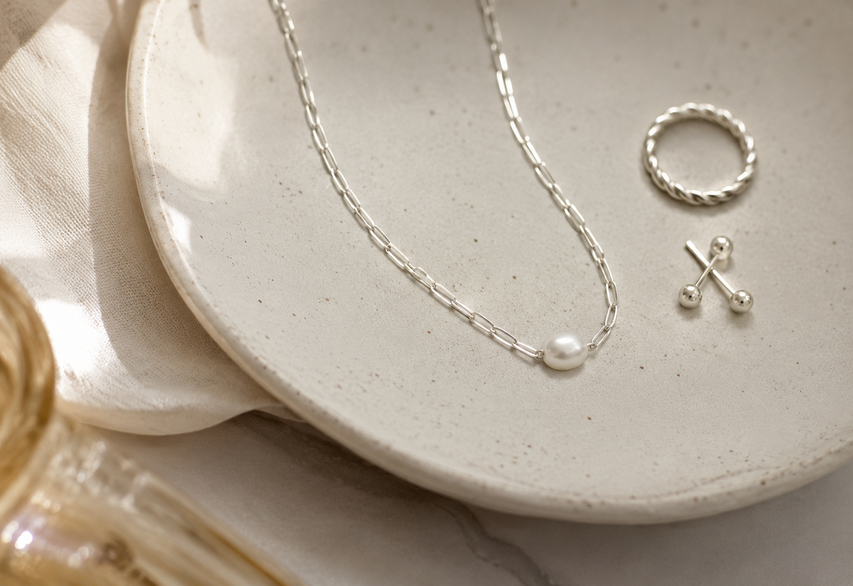 Everyday Jewelry Capsule: How to Build a Daily Collection You'll Wear
