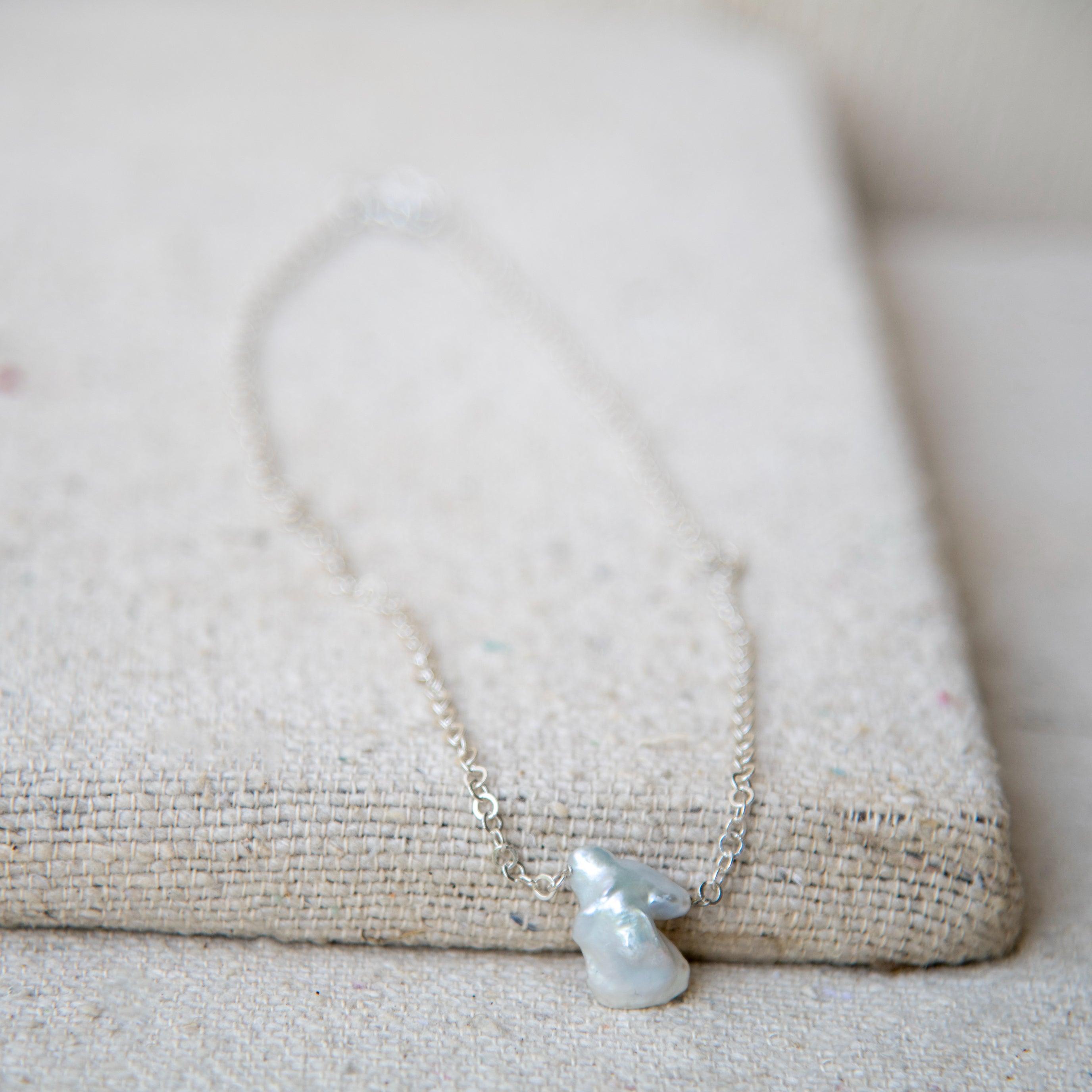 Mabe Pearl Silver Plated Chain Pendant