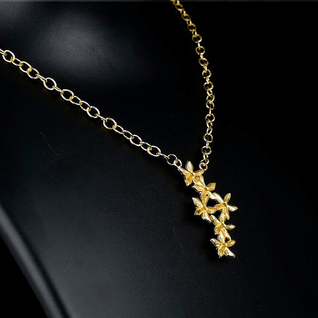 Pearl Brass Flash Gold Plating Floral Necklace jewelry