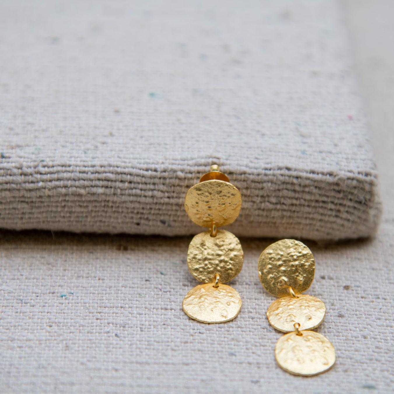 Tri Disk Dangler Stud Earring