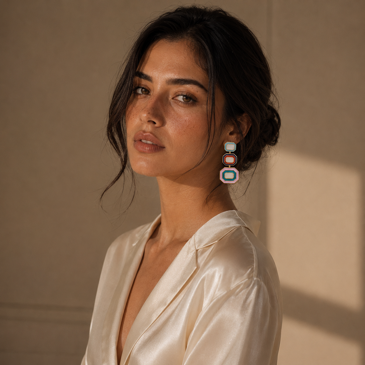 Mother of Pearl Brass Flash Gold Plating Enameled Stud Earring