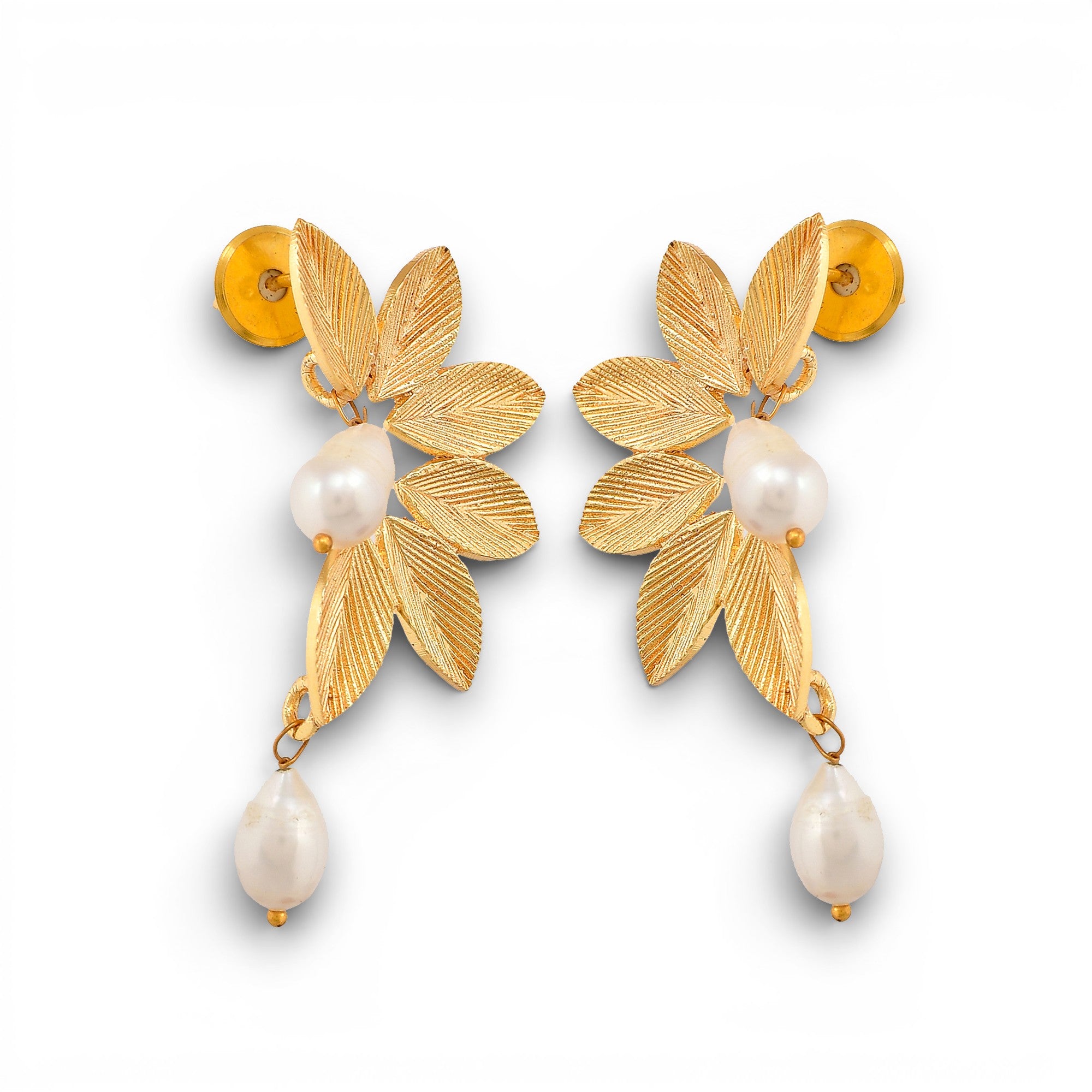 Pearl Brass Flash Gold Plating Leaf Stud Earring