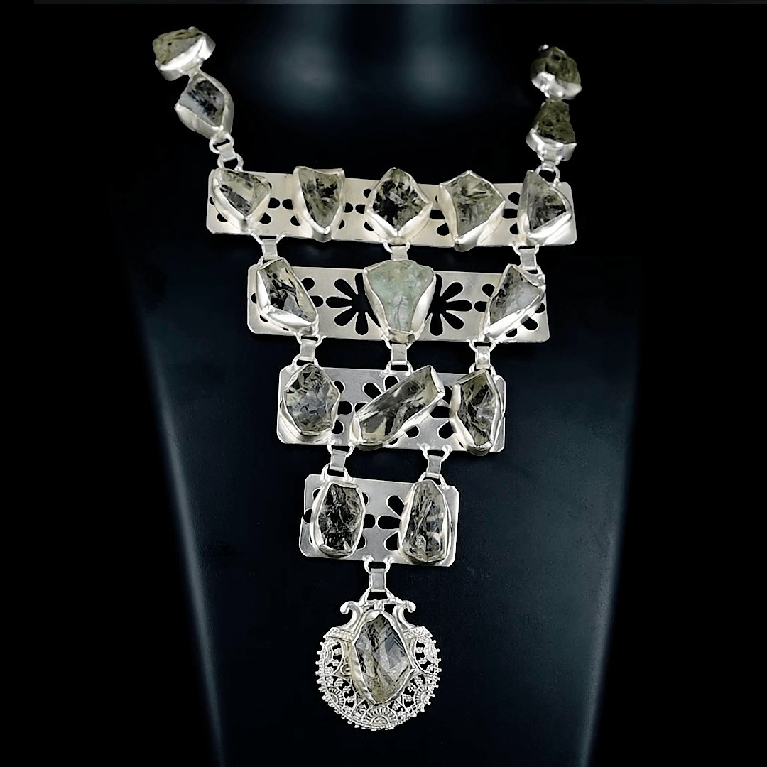 Crystal Quartz Gemstone Necklace jewelry