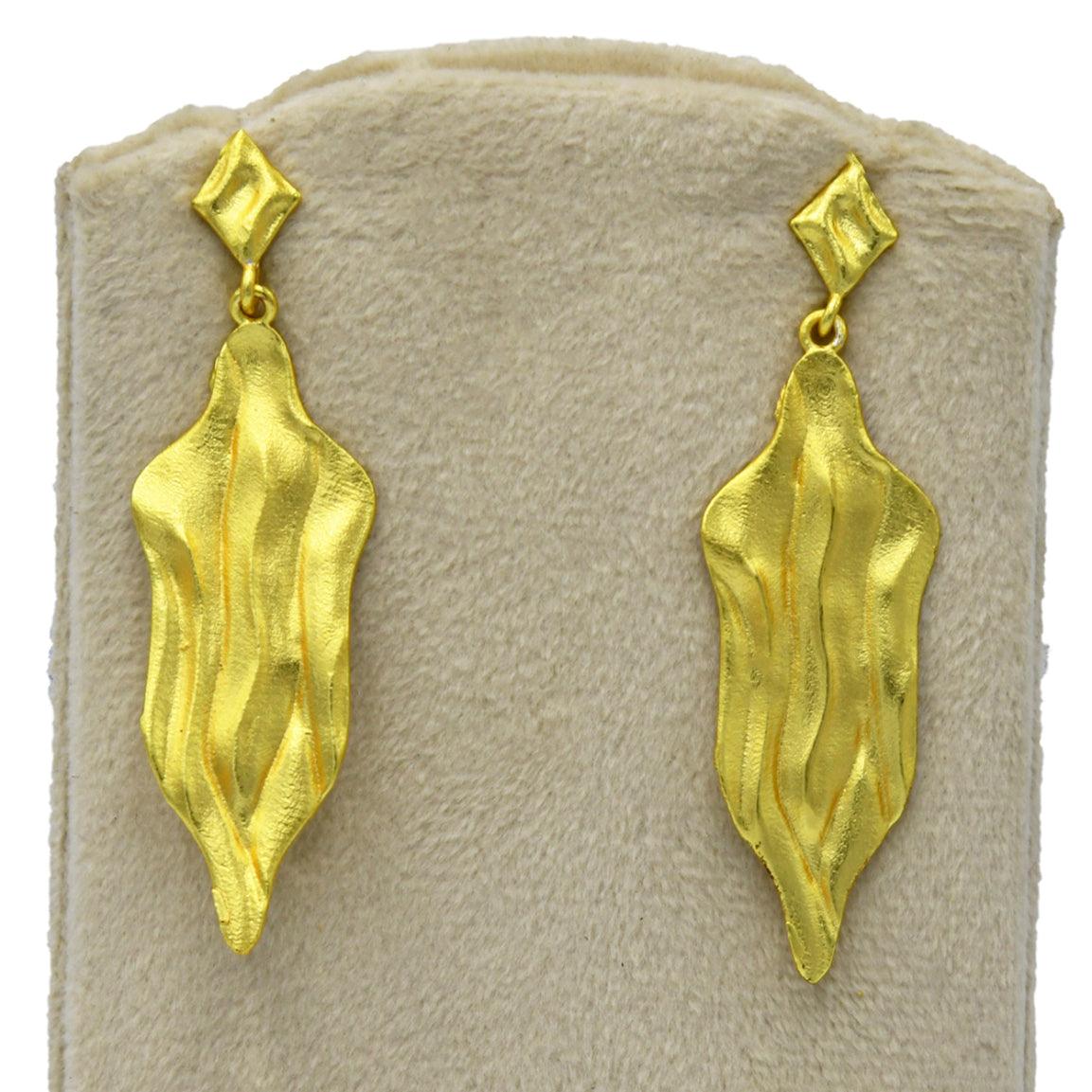 Euphoria Stud Earring