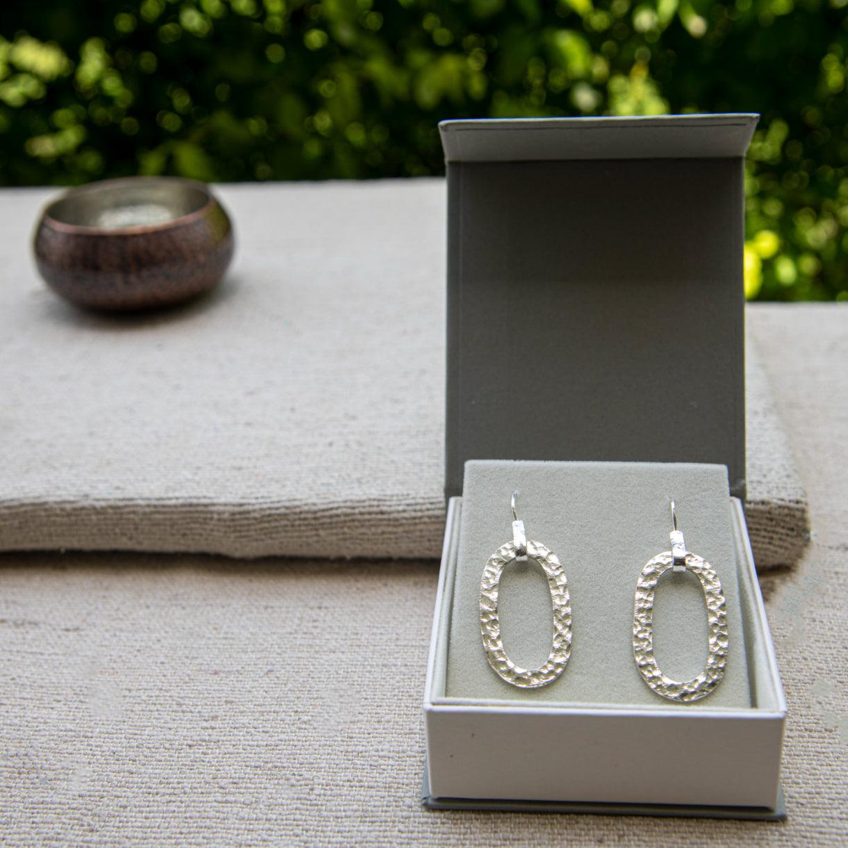 Hammered Oval Dangle Silver Earring