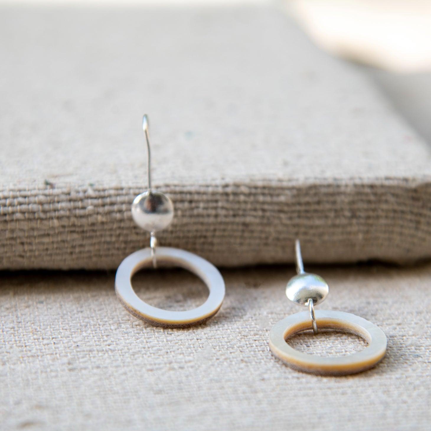 Mother of Pearl Round Silver Dangle Earring